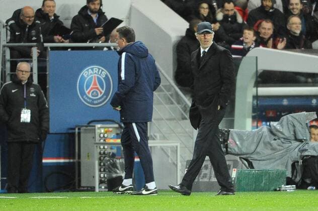 LAURENT BLANC (ENTRAINEUR PSG) FOOTBALL : Paris SG vs Rennes - Ligue 1 - 29 04 2016 FEP 