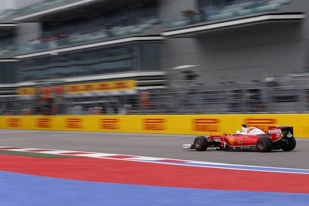 Motorsports: FIA Formula One World Championship WM Weltmeisterschaft 2016, Grand Prix of Russia, 5 Sebastian Vettel (GER, Scuderia Ferrari), xHOCHxZWEIx