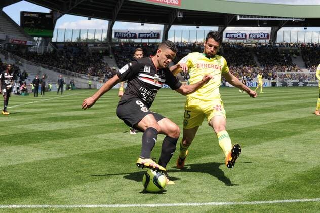 HATEM BEN ARFA (nice) - LEO DUBOIS (nan) FOOTBALL : Nantes vs Nice - Ligue 1 - 30 04 2016 FEP Panoramic 