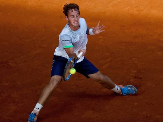Spanish tennis player Roberto Caballes Baena hits the ball during a training session for the Mutua Madrid Open at Caja Magica court in Madrid, Spain, 30 April 2016. The Mutua Madrid Open runs from 29 April to 08 May 2016. Roberto Caballes Baena training !ACHTUNG: NUR REDAKTIONELLE NUTZUNG!  20160430-635976326735777192