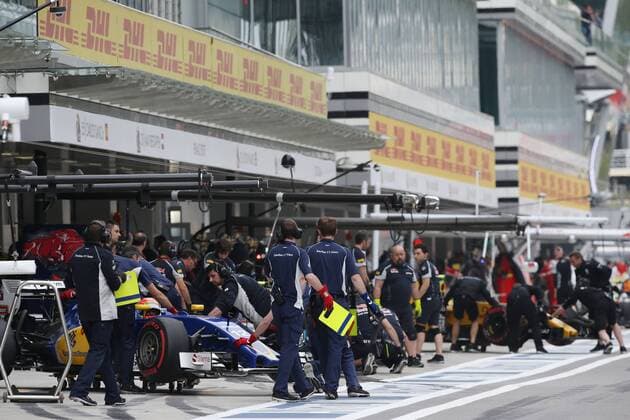 Motorsports: FIA Formula One World Championship WM Weltmeisterschaft 2016, Grand Prix of Russia, 12 Felipe Nasr (BRA, Sauber F1 Team), xHOCHxZWEIx