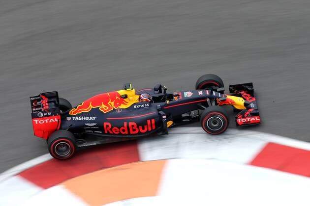 Motorsports: FIA Formula One World Championship WM Weltmeisterschaft 2016, Grand Prix of Russia, 26 Daniil Kvyat (RUS, Red Bull Racing), xHOCHxZWEIx