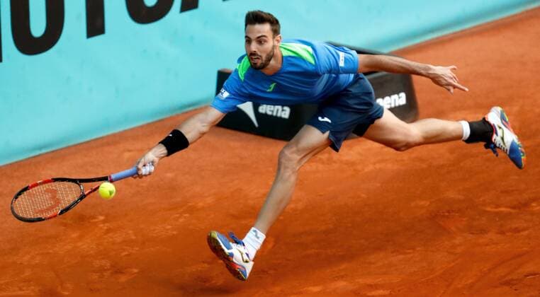 Spanish tennis player Marcel Granollers returns the ball to compatriot Roberto Ortega-Olmedo during the first round match of the Mutua Madrid Open played at the Caja Magica court in Madrid, Spain, 30 April 2016. The Mutua Madrid Open runs from 29 April to 08 May 2016. Marcel Granollers vs Roberto Ortega-Olmedo !ACHTUNG: NUR REDAKTIONELLE NUTZUNG!  20160430-635976447524904164