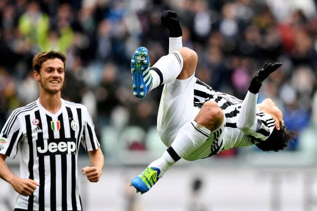 Football Serie A 2015 2016 ITA Juventus Turin - FC Carpi Torjubel Hernanes 