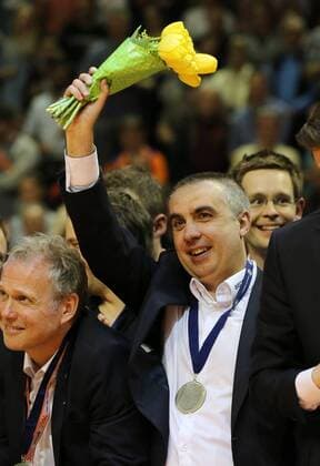 Deutscher Meister Sieger Gewinner Trainer Roberto Serniotti Volleyball Play Off Finale Bundesliga Herren Saison 2015 2016 01.05.2016 BR Volleys Berlin BRV vs. VfB Friedrichshafen