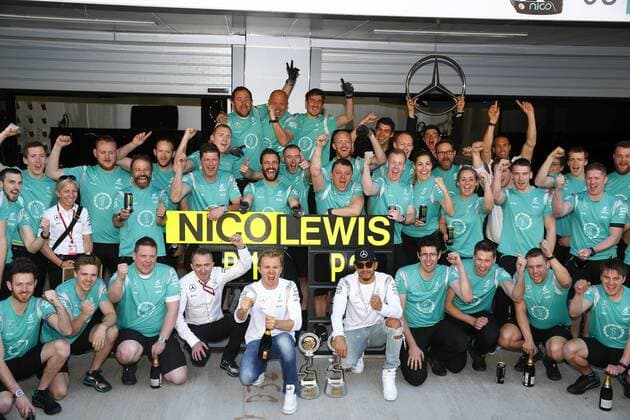 Motorsports: FIA Formula One World Championship WM Weltmeisterschaft 2016, Grand Prix of Russia, 6 Nico Rosberg (GER, Mercedes AMG Petronas Formula One Team), 44 Lewis Hamilton (GBR, Mercedes AMG Petronas Formula One Team), xHOCHxZWEIx