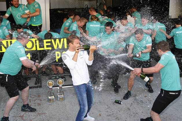 Motorsports: FIA Formula One World Championship WM Weltmeisterschaft 2016, Grand Prix of Russia, 6 Nico Rosberg (GER, Mercedes AMG Petronas Formula One Team), xHOCHxZWEIx