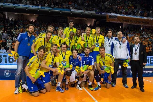 01.05.2016, Max Schmeling Halle, Berlin Volleyball, Bundesliga Maenner, Play-offs Finale, Berlin Recycling Volleys vs. VfB Friedrichshafen Vizemeister 2016: VfB Friedrichshafen