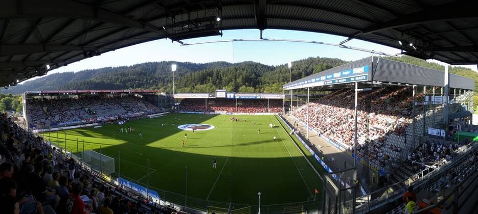 Freiburg, Schwarzwald-Stadion während eines Spiels des SC Freiburg
