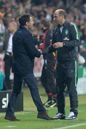 GER, 1.FBL, Werder Bremen vs VFB Stuttgart 02.05.2016, Weser Stadion, Bremen, GER, 1.FBL, Werder Bremen vs VFB Stuttgart, im Bild jubel nach dem Sieg ueber Stuttgart Viktor Skripnik (Trainer Werder Bremen) mit Thomas Eichin (Geschaeftsfuehrer Werder Bremen) nordphotox xKokenge