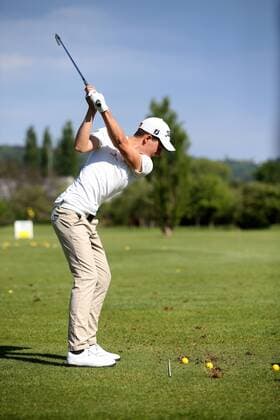 GOLF - Goesser Open 2016 GRAZ,AUSTRIA,03.MAY.16 - GOLF - Alps Tour, Goesser Open, Shoot Out, GC Andritz. Image shows Timon Baltl (AUT). GEPAxpictures xDanielxGoetzhaber