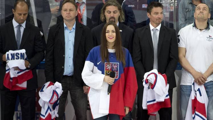 Karolina Gudasova sang Czech and Canadian anthems, as Martin Rucinsky, Pavel Patera, David Moravec, Petr Cajanek, Viktor Ujcik stand behind after they received jerseys after they ended their career, before the friendly match Czech Republic vs Canada in Prague, Czech Republic, on Tuesday, May 3, 2016. (CTKxPhoto MichalxKamaryt) CTKPhotoP201605030992301 kmt 11
