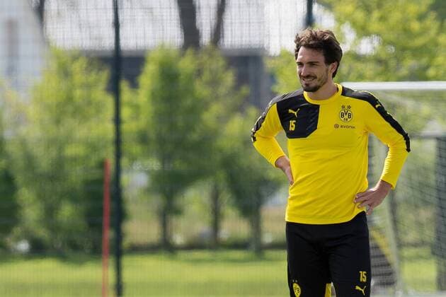 Mittwoch 04.05.2016, Saison 2015 2016, Training BV Borussia Dortmund, Mats HUMMELS (BVB) DeFodi001