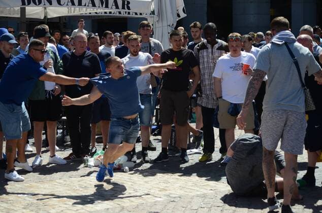 Manchester City fans fight among themselves Two Manchester City fans pictured hitting each other in Madrid. Nearly 10,000 Manchester City fans travel to Madrid to watch the semi-final UEFA Champions League match between Real Madrid (Spain) and Manchester City F.C (England). Supporters congregate in the streets around Plaza Mayor in central Madrid prior the game.  JORGExSANZxGARCIA