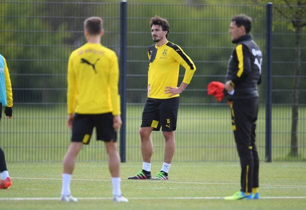04.05.2016, Fussball, Saison 2015 2016, 1. Bundesliga, Training, Borussia Dortmund, Mats Hummels (Borussia Dortmund)
