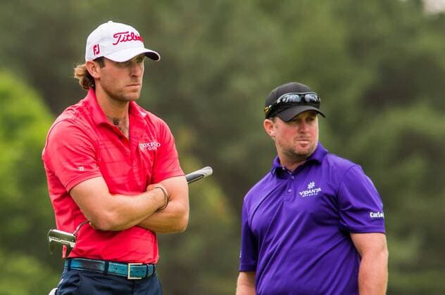 Golfers Andrew Loupe (left) and Steve Wheatcraft on the ninth green during the Wells Fargo Championship on Friday, May 6, 2016 at Quail Hallow Country Club in Charlotte, NC. David Grooms CSM PGA Golf Herren 2016: Wells Fargo Championship MAR 6 - ZUMAc04_