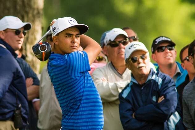 Golfer Rickie Fowler stares after his tee shot on the 15th hole during the Wells Fargo Championship on Friday, May 6, 2016 at Quail Hallow Country Club in Charlotte, NC. David Grooms CSM PGA Golf Herren 2016: Wells Fargo Championship MAR 6 - ZUMAc04_