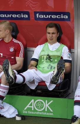 07.05.2016, Fussball 1.Bundesliga 2015 2016, 33.Spieltag, FC Ingolstadt - FC Bayern München, im Sportpark Ingolstadt. Ersatzspieler Mario Götze (FC Bayern München). 