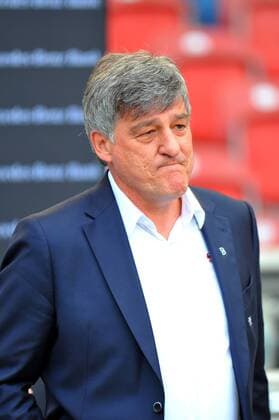 Praesident Bernd WAHLER (VfB Stuttgart). Deutschland, Stuttgart: Fussball, Bundesliga: VfB Stuttgart vs. 1. FSV Mainz 05 am 07.05.2016, Mercedes-Benz Arena.