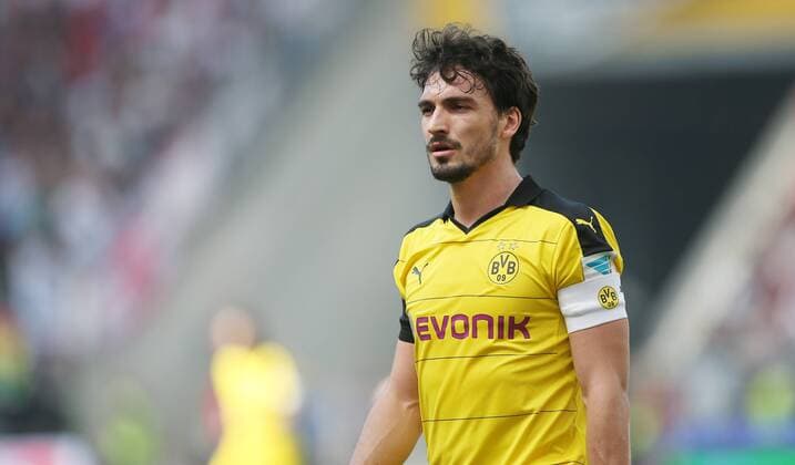 Fussball Bundesliga: Eintracht Frankfurt - Borussia Dortmund, 33. Spieltag am 07.05.2016, xmdx, Mats HUMMELS (15, Borussia Dortmund) Eintracht Frankfurt - Borussia Dortmund