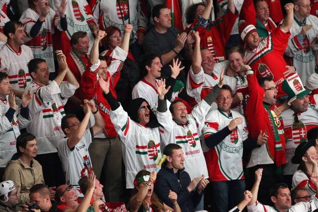 ST. PETERSBURG, RUSSIA. MAY 8, 2016. Hungary s fans cheer in their 2016 IIHF World Championship WM Weltmeisterschaft Preliminary Round Group B Ice hockey Eishockey match against Canada at the Yubileyny Sports Palace. Sergei Savostyanov TASS  TS021FC9