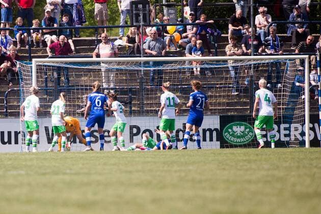 08.05.2016, xfrx, Fussball 1.Bundesliga Damen, Turbine Potsdam - VfL Wolfsburg, emspor v.l. Svenja Huth (1.FFC Turbine Potsdam) Tor zum 1:0 Potsdam