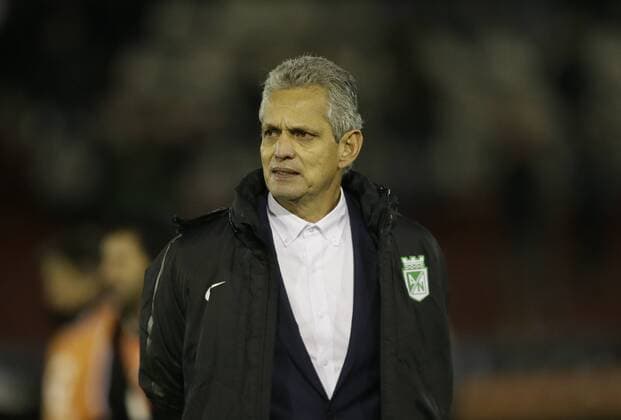 Reinaldo Rueda, DT de Atletico Nacional. Huracan vs Atletico Nacional. Copa Libertadores 2016 - Octavos de Final. 26 de abril de 2016. Estadio: Tomas Adolfo Duco (Buenos Aires, Argentina).