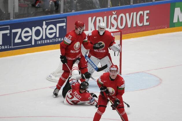 Russian Federation. St. Petersburg. World Championship WM Weltmeisterschaft in Ice hockey Eishockey Jubilee Sports Palace. Belarus - Canada. IIHF Ice Hockey World Cup 2016 Russia - Belarus v Canada. MaksimxKonstantinov 