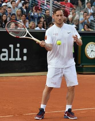 Francesco Totti spielt Charity Match beim Tennisturnier in Rom Francesco Totti Roma 9-05-2016 Foro Italico Internazionali BNL d Italia, Charity Football Match Roma Cares. Foto AntoniettaxBaldassarre Insidefoto AntoxBaldassarre