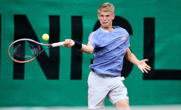 TENNIS - International Spring Bowl MOEDLING,AUSTRIA,10.MAY.16 - TENNIS - International Spring Bowl. Image shows Marvin Moeller (GER). GEPAxpictures xMarioxKneisl