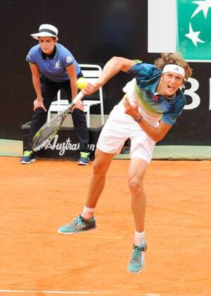 11.05.2016. Rome, Italy. BNL d Italia Tennis Tournament Alexander Zverev (GER) loses to Roger Federer in 2 sets xactivaxfotox  ActionPlus11735644