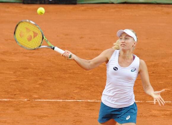11.05.2016. Rome, Italy. BNL d Italia Tennis Tournament. Daria Gavrilova (AUS) versus Simona Halep (ROU). Daria Gavrilova returns xactivax  ActionPlus11735829