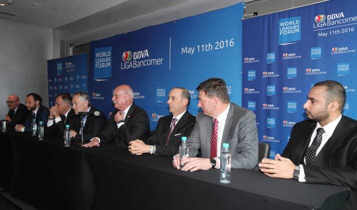 (L-R) General Director of the Italian Serie A Marco Brunelli, General Manager of the Japanese J-League Shoji Fujimura, Juridic Director of the Ligue One Jerome Perlemuterm, President of the Spanish Professional Soccer League Javier Tebas, Executive of the English Premiere League Richard Scudamore, President of the Bancomer MX League Enrique Bonilla, Commissioner of the US MLS Fussball Herren USA League Don Garber, Driector of the Eredivise Jacco Swart and Marketing Director of Saudi Arabia s Professional League Abdulaziz Alhejji pose during a presser at the Leagues World Forum 2016 in Mexico City, Mexico, 11 May 2016. EFE Mario Guzman LEAGUES WORLD FORUM 2016 !ACHTUNG: NUR REDAKTIONELLE NUTZUNG!  CMM002 20160512-635986094677602439