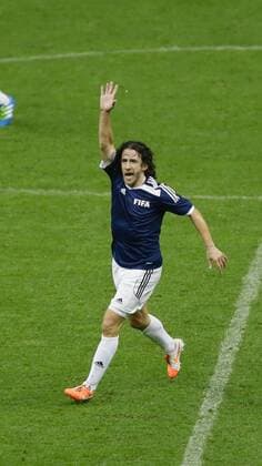 FIFA Legends Carles Puyol reacts after a foul by Mexico Stars during a friendly match held at Azteca Stadium in Mexico City, Mexico, 11 May 2016. The match is played in the context of the 66th FIFA Congress at the city. FIFA LEGENDS FRIENDLY MATCH IN MEXICO CITY !ACHTUNG: NUR REDAKTIONELLE NUTZUNG!  FIF008 20160512-635986303449056678