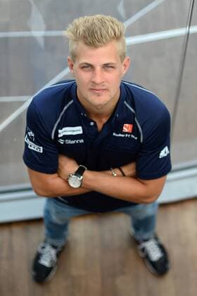 Formel 1, GP von Spanien, Shooting Marcus Ericsson 160512 Marcus Ericsson, poserar för ett porträtt inför Spaniens GP Barcelona den 12 maj 2016 i Montmelo.  Copyright: JOHANNAxLUNDBERG BB160512JL020