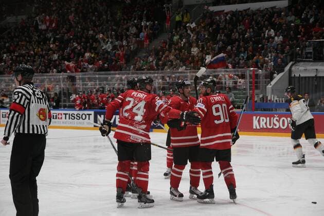Eishockey WM, Deutschland - Kanada Russian Federation. St. Petersburg. Palace of Sports Jubilee. World Hockey Championship 2016 Canada - Germany, 5:2. IIHF Ice hockey Eishockey World Cup 2016 Russia Canada - Germany. MaksimxKonstantinov 