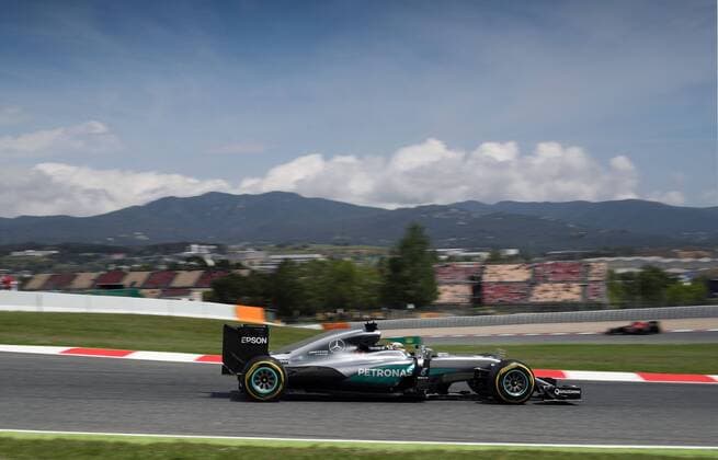 Motorsports: FIA Formula One World Championship WM Weltmeisterschaft 2016, Race in Barcelona, 44 Lewis Hamilton (GBR, Mercedes AMG Petronas F1 Team), xHOCHxZWEIx