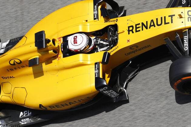 Motorsports: FIA Formula One World Championship WM Weltmeisterschaft 2016, Race in Barcelona, 20 Kevin Magnussen (DEN, Renault F1 Team), xHOCHxZWEIx