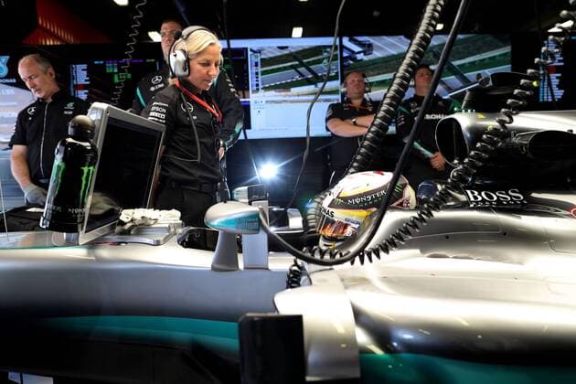 Motorsports: FIA Formula One World Championship WM Weltmeisterschaft 2016, Race in Barcelona, 44 Lewis Hamilton (GBR, Mercedes AMG Petronas F1 Team), xHOCHxZWEIx