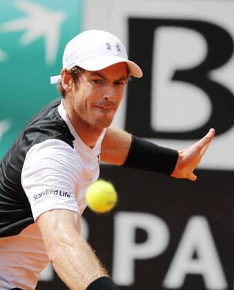 Italy: ATP Tennis Herren BNL 2016 in Rome Andy Murray of Great Britain during quarter-final match of the Italian Open tennis BNL2016 tournament against David Goffin of Belgium at the Foro Italico in Rome.  CiroxDexLuca