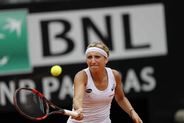 Italy: WTA Tennis Damen Tennis tournament in Rome Timea Bacsinszky of Suisse during quarter-final match of the Italian Open tennis BNL2016 tournament against Garbine Muguruza of Spain at the Foro Italico in Rome.  CiroxDexLuca