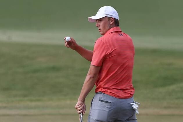 Golf, The Players Championship in Ponte Vedra Beach May 13, 2016 - Ponte Vedra Beach, Florida, United States - Jordan Spieth waves to the crowd after putting the 11th green during the second round of The PLAYERS Championship at TPC Sawgrass. Golf 2016 - The PLAYERS Championship - Round 2 - ZUMAw109