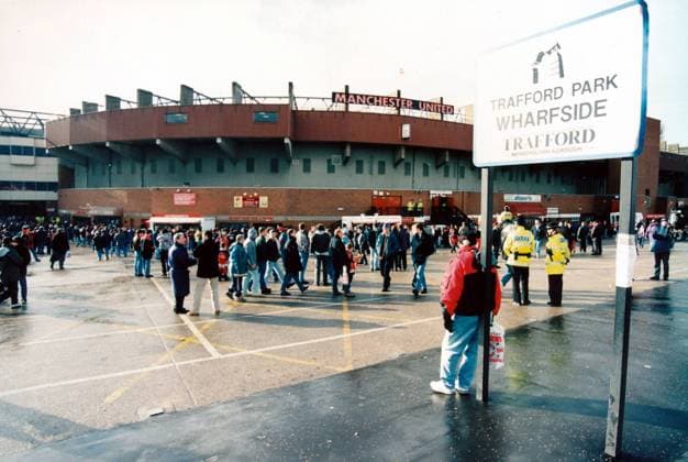 Old Trafford in Manchester, Heimspielstätte von Manchester United und Austragungsort der EM 1996