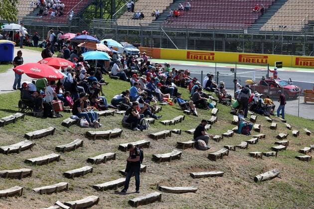 Formel 1, GP von Spanien, 3. Freies Training Spanish Grand Prix, Barcelona 12 - 15 May 2016 14.05.2016 - Free Practice 3, Fans 