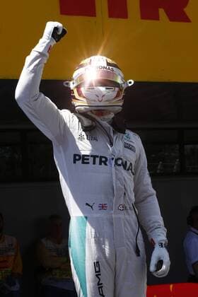 Motorsports: FIA Formula One World Championship WM Weltmeisterschaft 2016, Race in Barcelona, 44 Lewis Hamilton (GBR, Mercedes AMG Petronas F1 Team), xHOCHxZWEIx