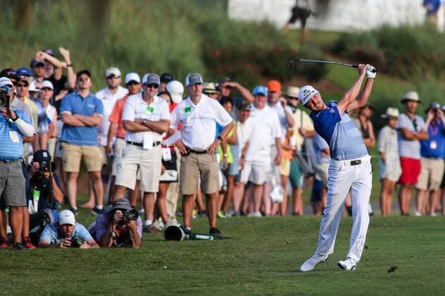 May 14, 2016: Jonas Blixt hits from the rough on the 18th hole during the third round of THE PLAYERS Championship at TPC Sawgrass in Ponte Vedra Beach, Fl. (Photo by David Rosenblum Icon Sportswire) GOLF: MAY 14 PGA Golf Herren - THE PLAYERS Championship - Third Round Icon1605142872 EDITORIAL USE ONLY