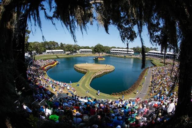May 14, 2016: A general view of the 17th hole Island Green during the third round of THE PLAYERS Championship at TPC Sawgrass in Ponte Vedra Beach, Fl. (Photo by David Rosenblum Icon Sportswire) GOLF: MAY 14 PGA Golf Herren - THE PLAYERS Championship - Third Round Icon1605142840 EDITORIAL USE ONLY