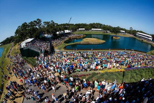 May 14, 2016: A general view of the 17th hole Island Green during the third round of THE PLAYERS Championship at TPC Sawgrass in Ponte Vedra Beach, Fl. (Photo by David Rosenblum Icon Sportswire) GOLF: MAY 14 PGA Golf Herren - THE PLAYERS Championship - Third Round Icon1605142834 EDITORIAL USE ONLY