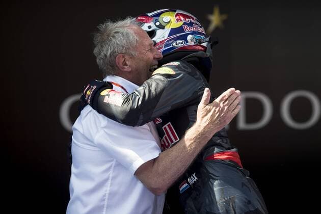 Formel 1, GP von Spanien, Sieger Max Verstappen May 13rd, 14th and 15th, 2016 - Barcelona, Spain - Helmut Marko congratulating 33 Max Verstappen (Nederland) - Red Bull Racing during the Formula One Spanish Grand Prix at Circuit de Barcelona - Catalunya. Barcelona, May 13rd, 14th and 15th, 2016. (Photo: Xavi Bonilla Cordon Press)  xXavixBonillax xx