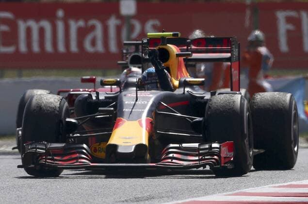 Formel 1, GP von Spanien, Sieger Max Verstappen Dutch Formula One driver Max Verstappen, Red Bull, celebrates his victory at the Spanish Formula One Grand Prix at the Barcelona-Catalunya circuit in Barcelona, northeastern Spain, on 15 May 2016. Verstappen has become the youngest driver ever to win a Formula One GP race at the age of 18 years, 7 months and 15 days. SPANISH GRAND PRIX !ACHTUNG: NUR REDAKTIONELLE NUTZUNG!  20160515-635989266702787701